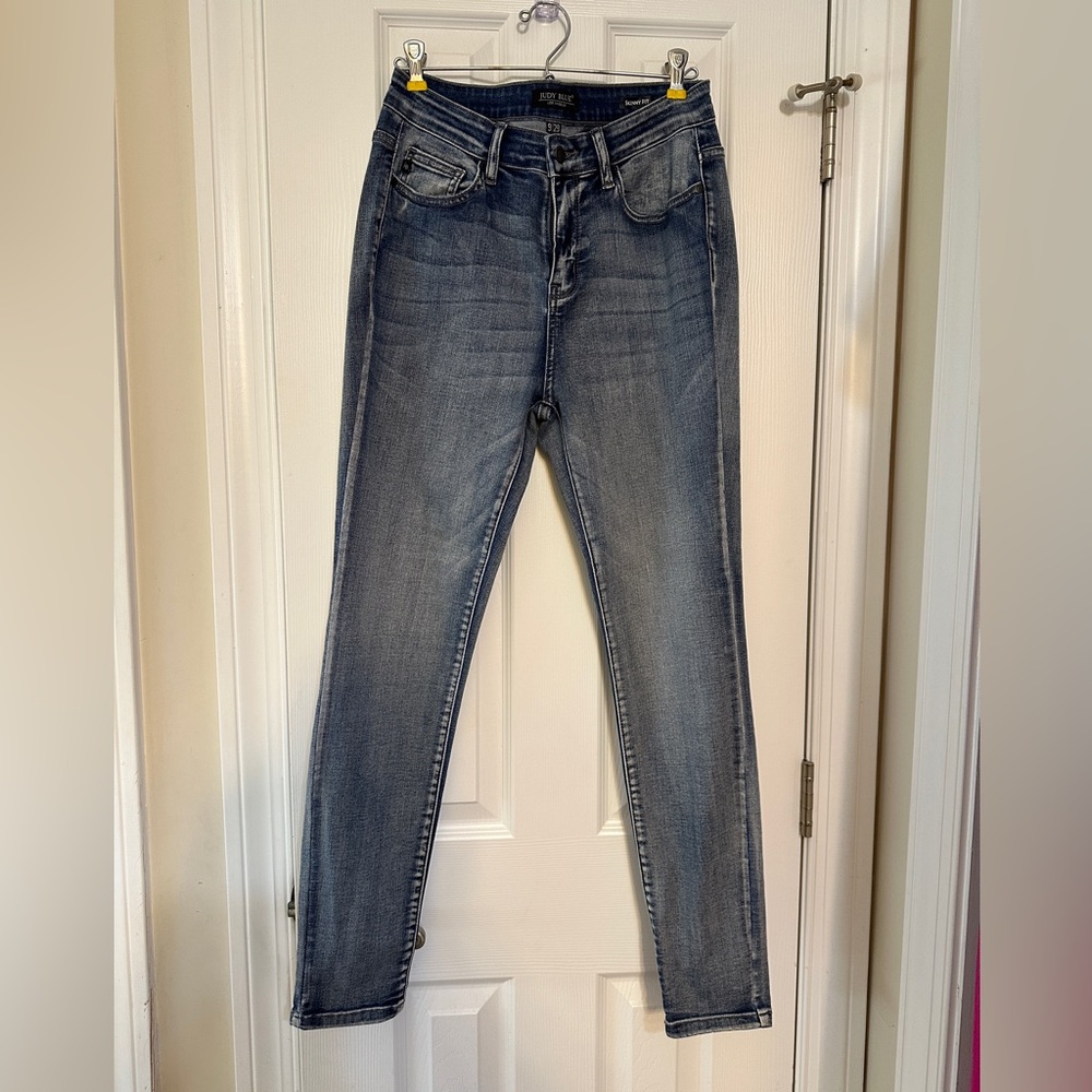 Judy Blue acid wash skinny fit size 9/29